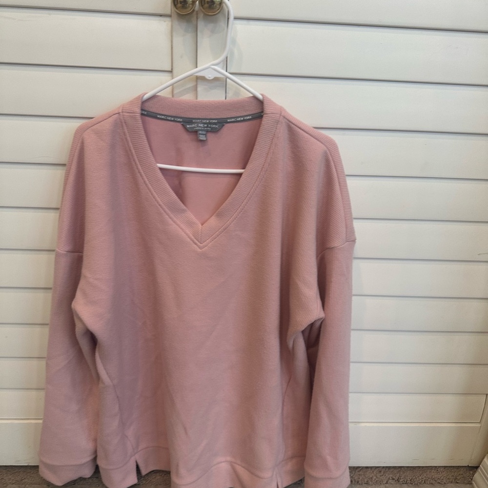 Marc New York Women's Pink V-Neck Sweatshirt XL